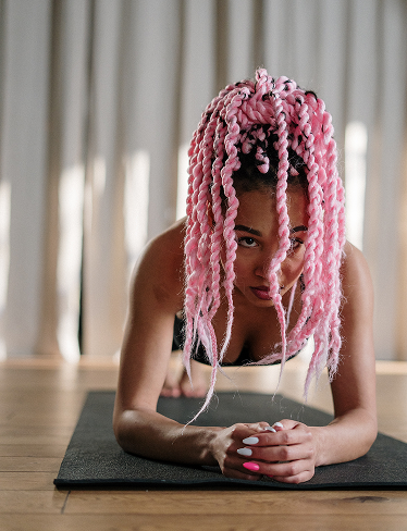 a girl perfoms an exercise